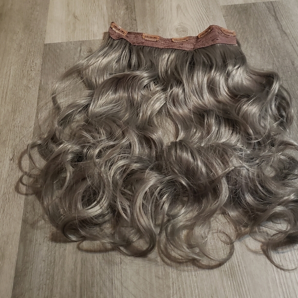 Elegant Gray Women's Hair Wig - Picture 4 of 16